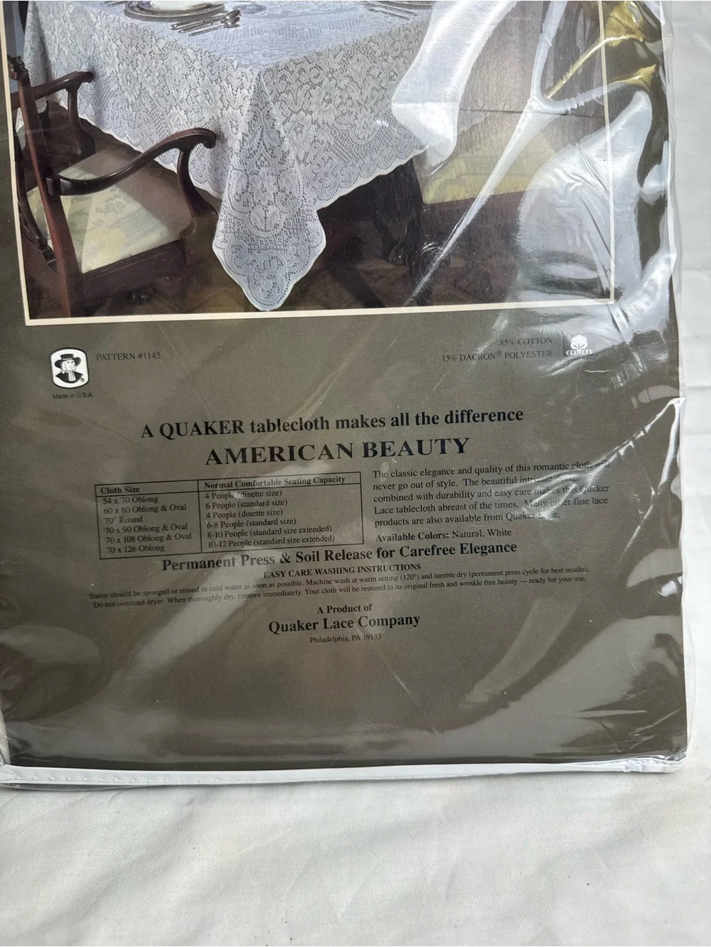 New Quaker Lace Blue Ribbon Collection Oblong Tablecloth American Beauty 70x126